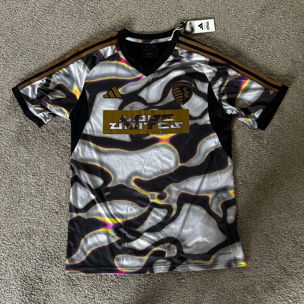 Sporting KC Pride Jersey